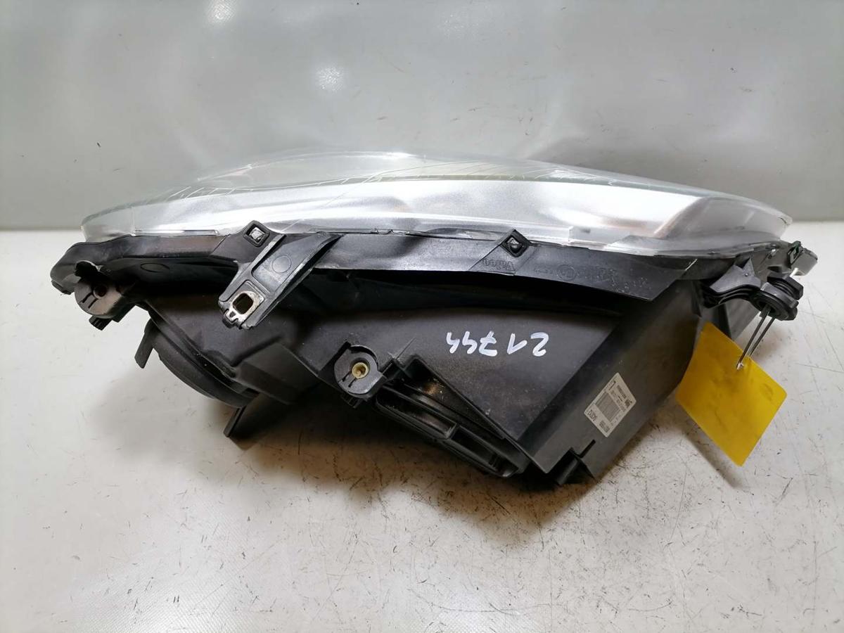 VW Polo 9N3 original Scheinwerfer vorn links Halogen Bj.2008